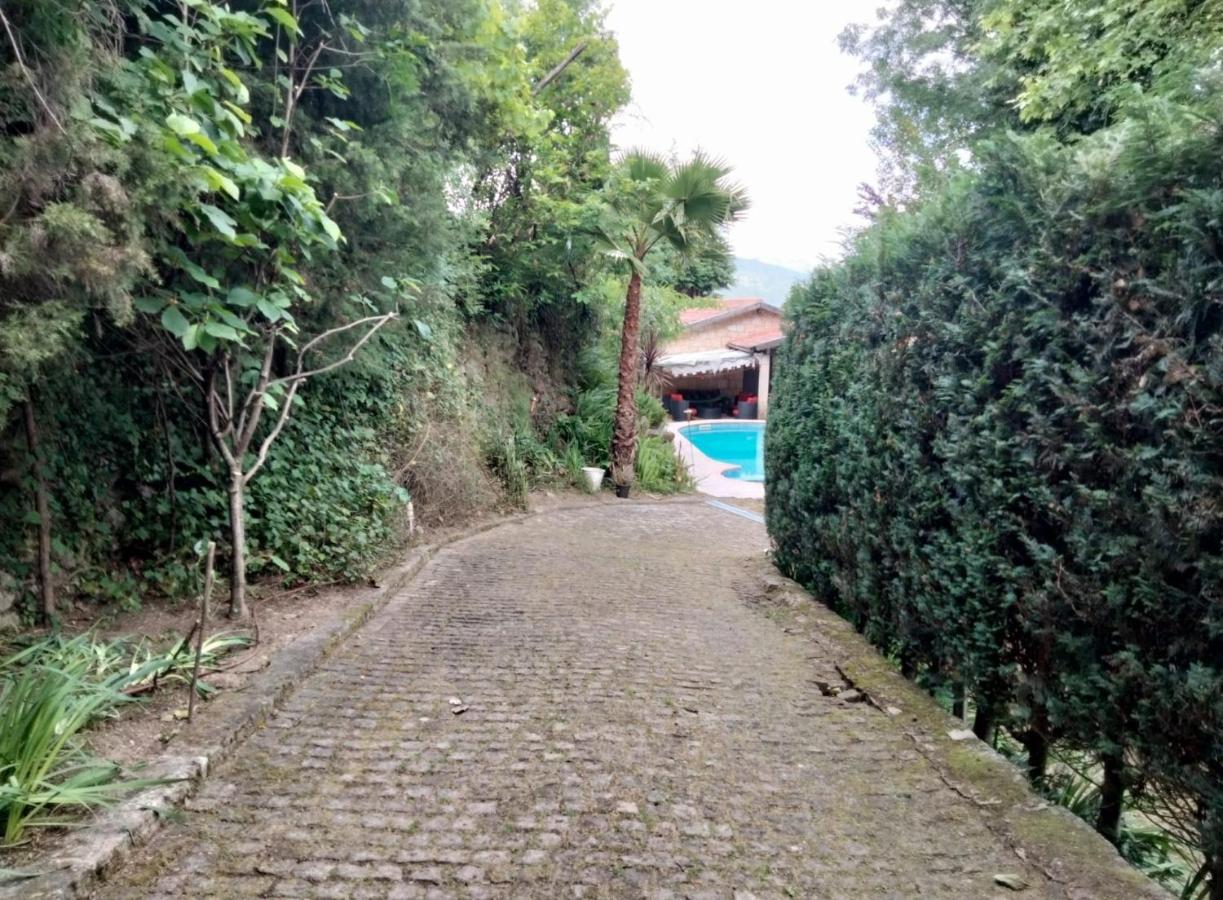 Pool House au cœur du Gérès à Rio Caldo Vila Exterior foto